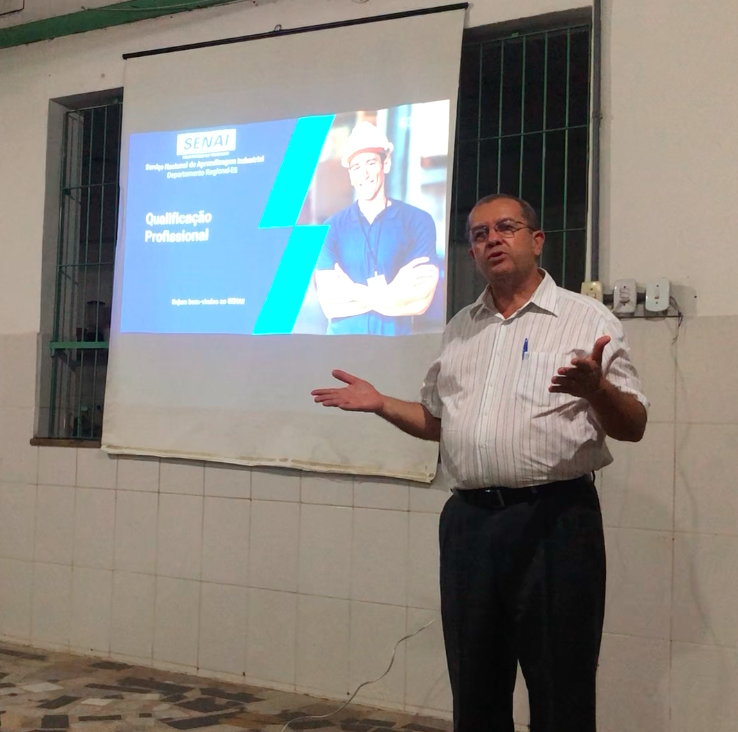 Prefeito Gilmar na aula inaugural do SENAI