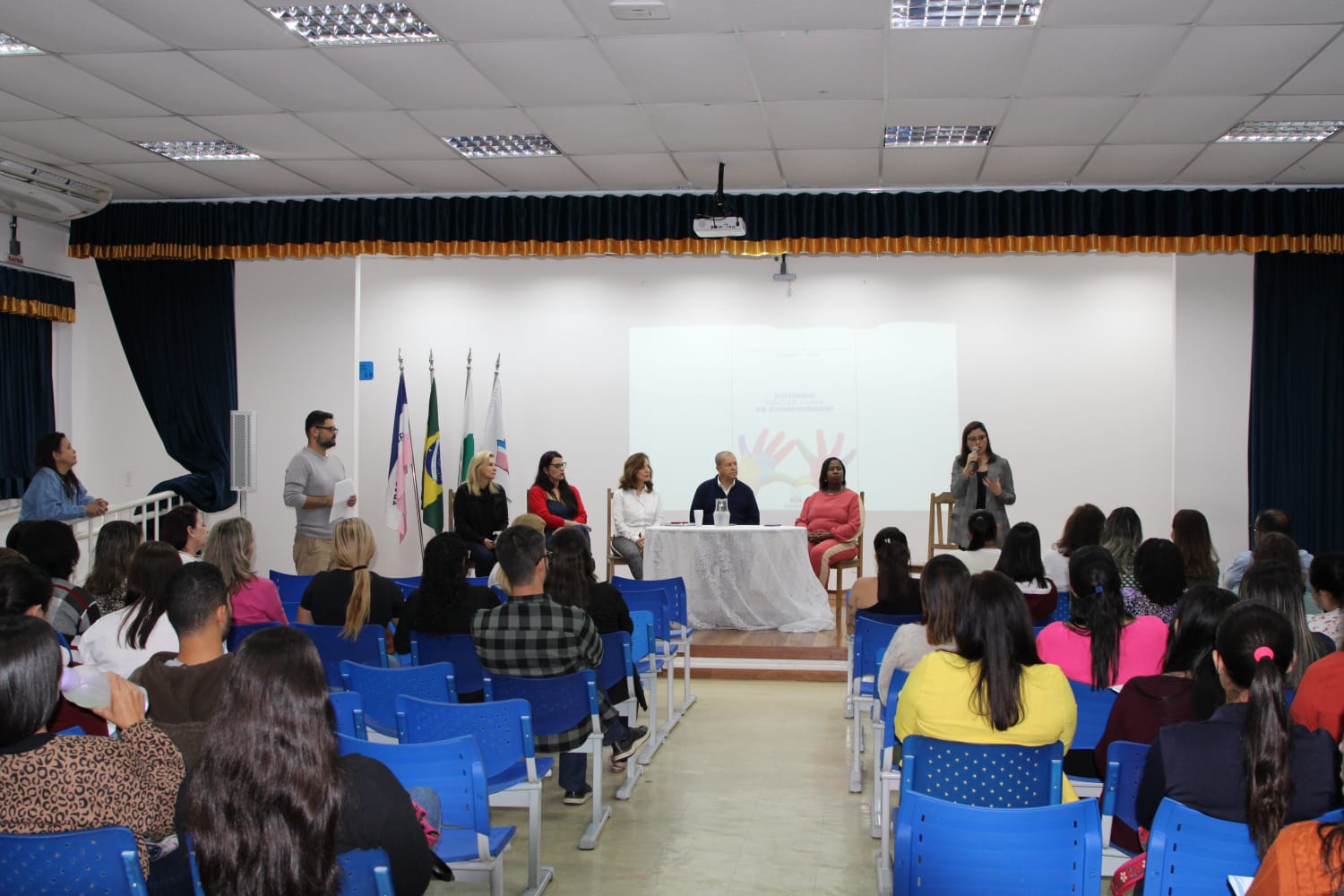 Secretaria Municipal de Saúde realiza II seminário sobre Saúde Mental, com o tema 